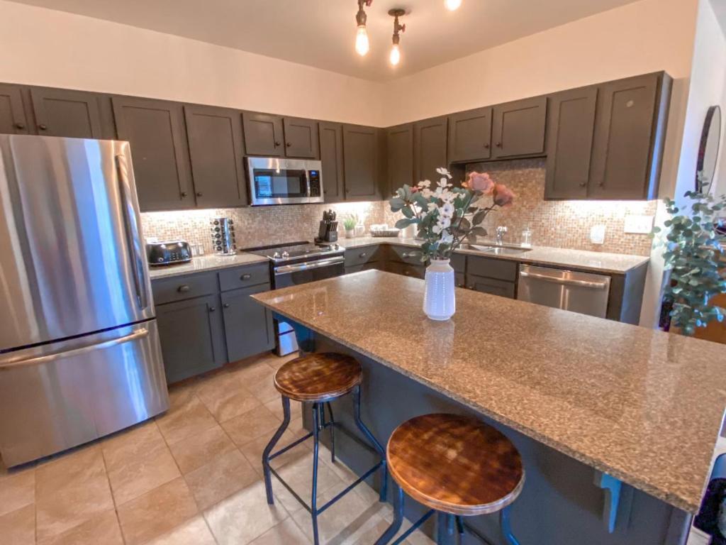 Remodeled Ski In-Out - 305 Soaring Eagle - Luxury! Dunmore 외부 사진