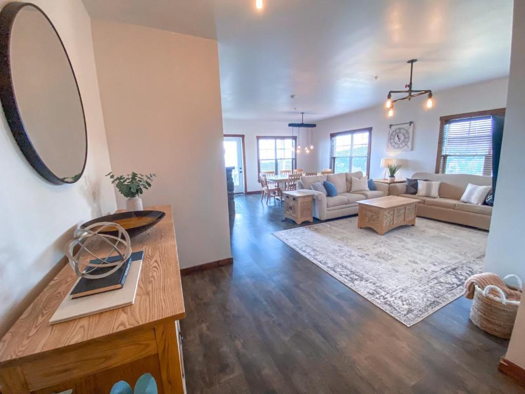 Remodeled Ski In-Out - 305 Soaring Eagle - Luxury! Dunmore 외부 사진