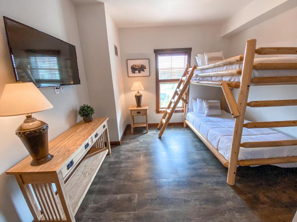 Remodeled Ski In-Out - 305 Soaring Eagle - Luxury! Dunmore 외부 사진
